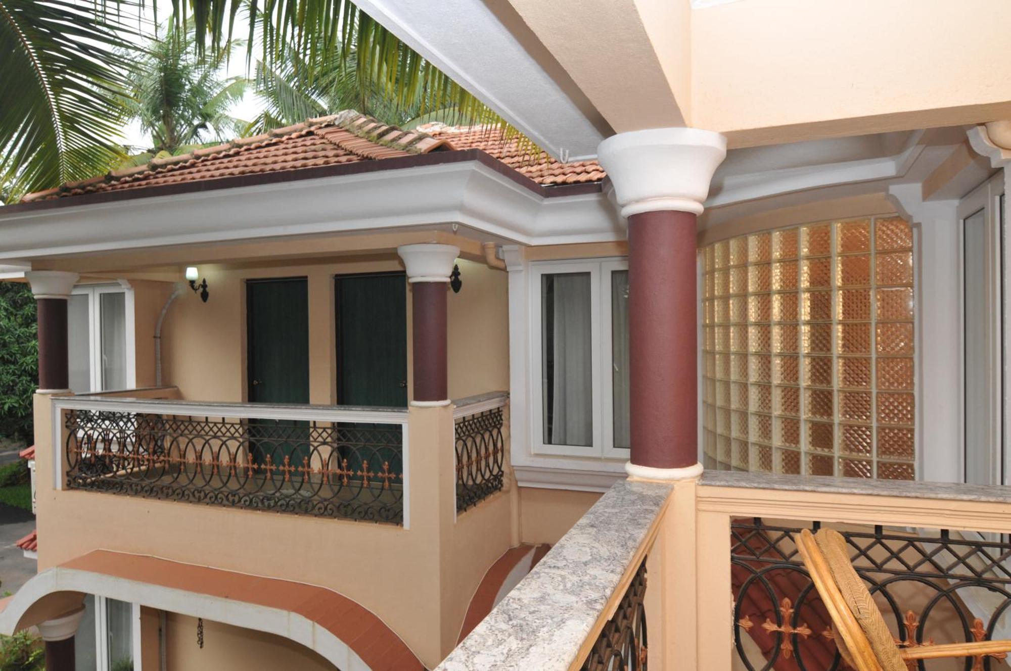 Elegant Shades Apartment โคลวา ภายนอก รูปภาพ